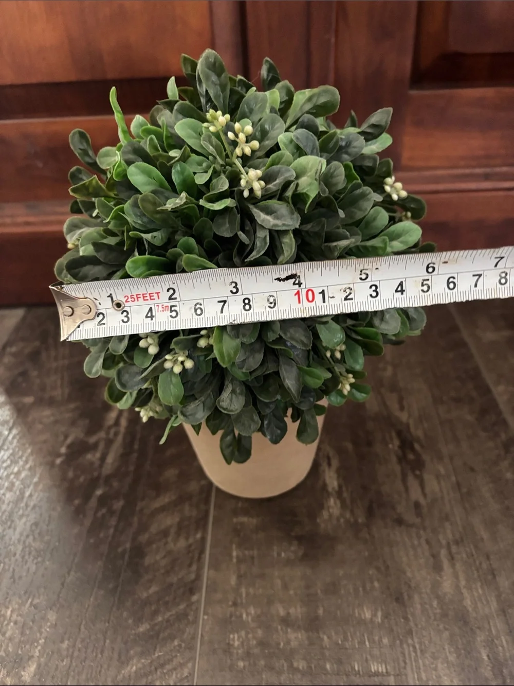 Artificial boxwood topiary plant rounded green foliage ball & wall metal planter